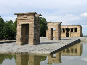 Templo de Dobod