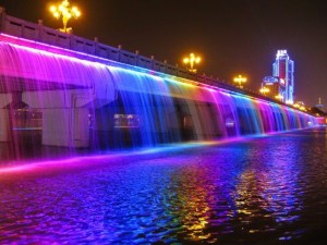 fuente-moonlight-rainbow-del-puente-banpo-rio-han-seul-corea-del-sur-460841_w1000