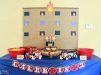 Fiesta de cumpleaños con Bombero y Policía Fiesta de cumpleaños con Bombero y Policía